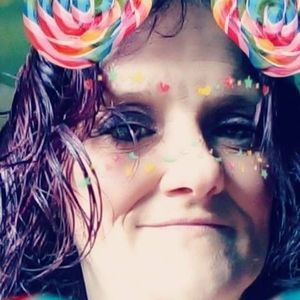 Meet your Posher, Rhea